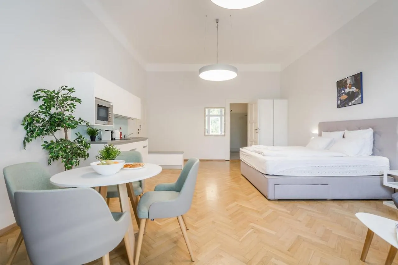 Tcb Regi Apartment Budapest