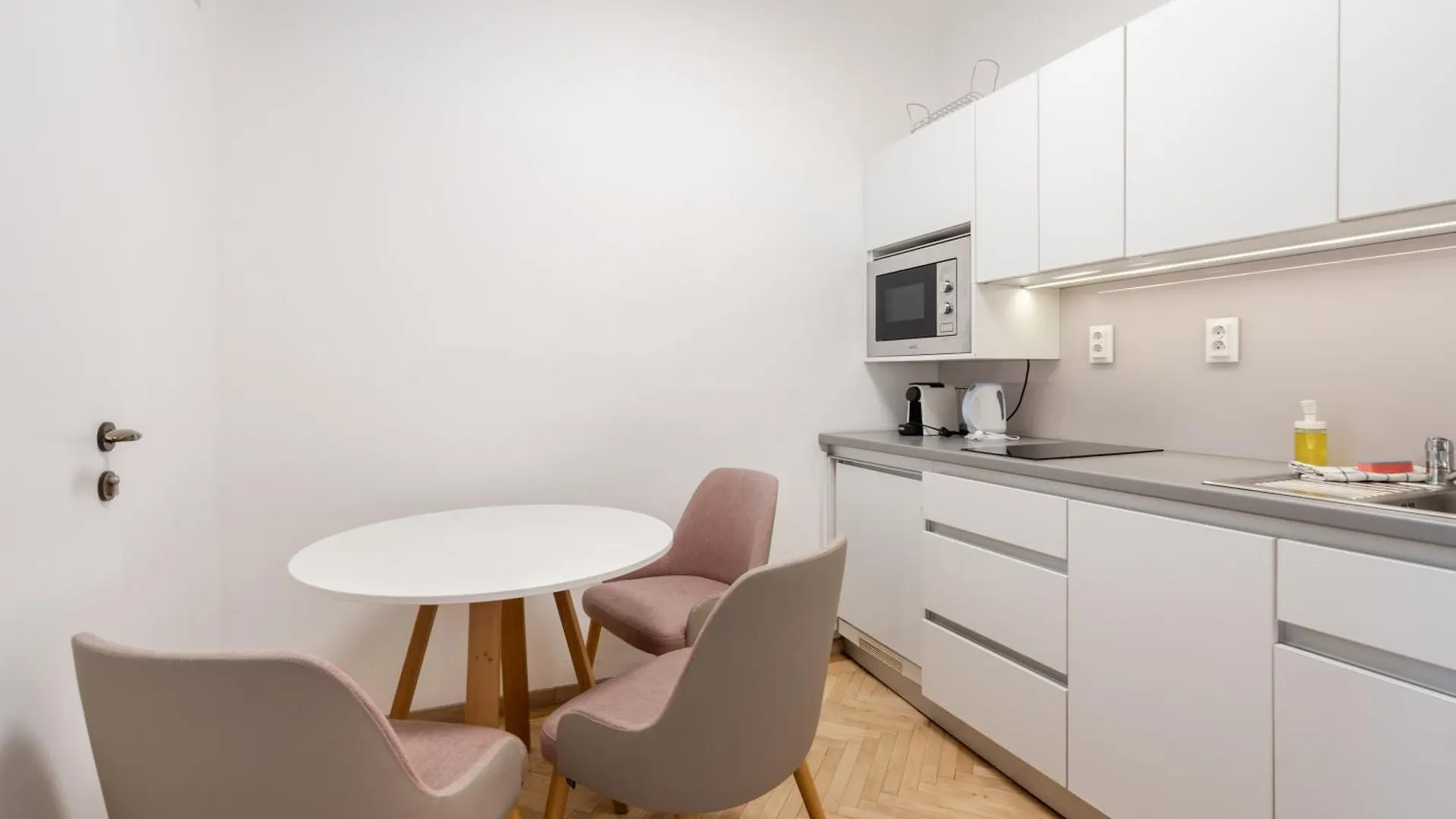 Tcb Regi Apartment Budapest